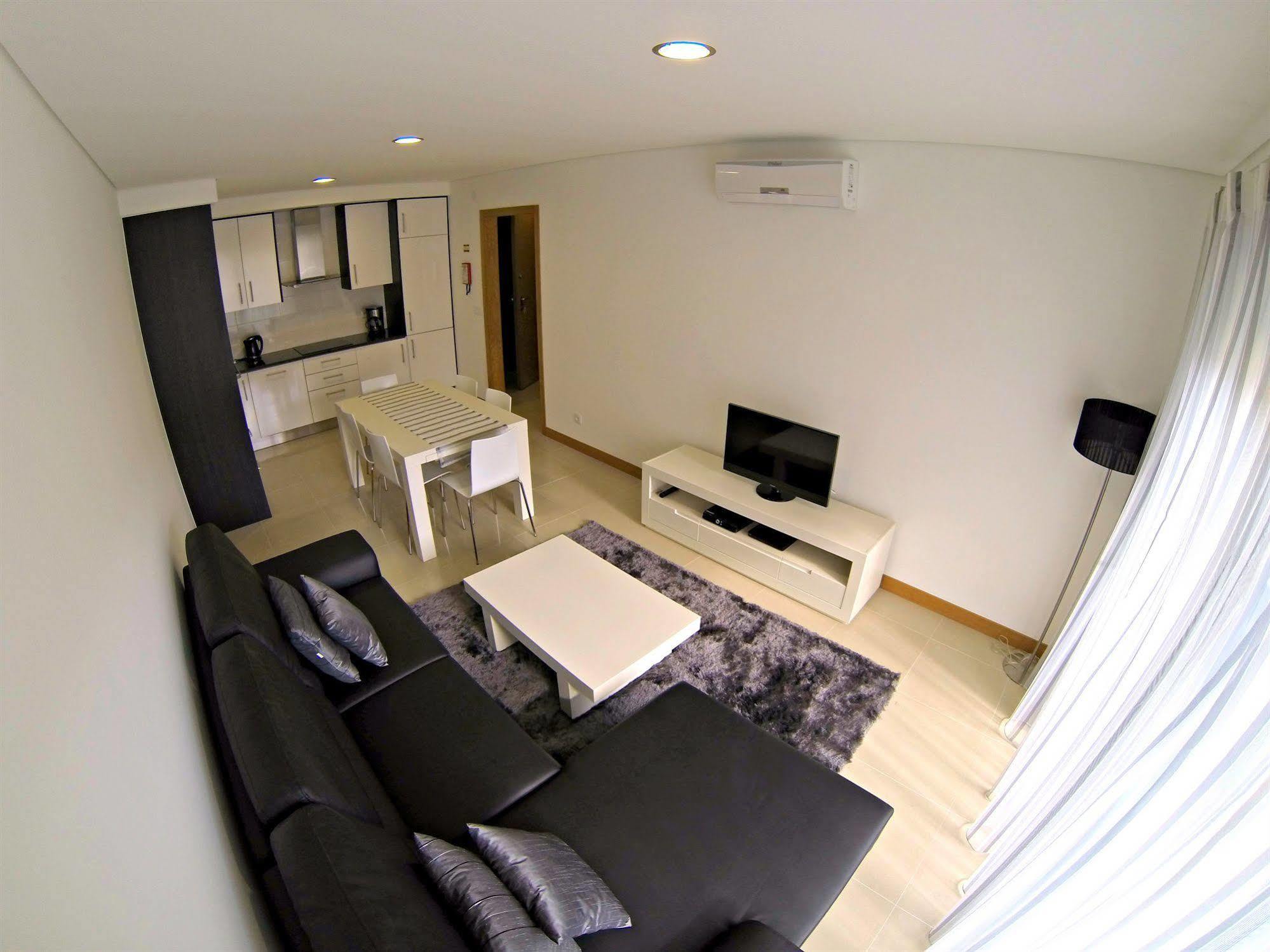 Clerigo - By Sch Apartment Сао Мартино до Порто Екстериор снимка