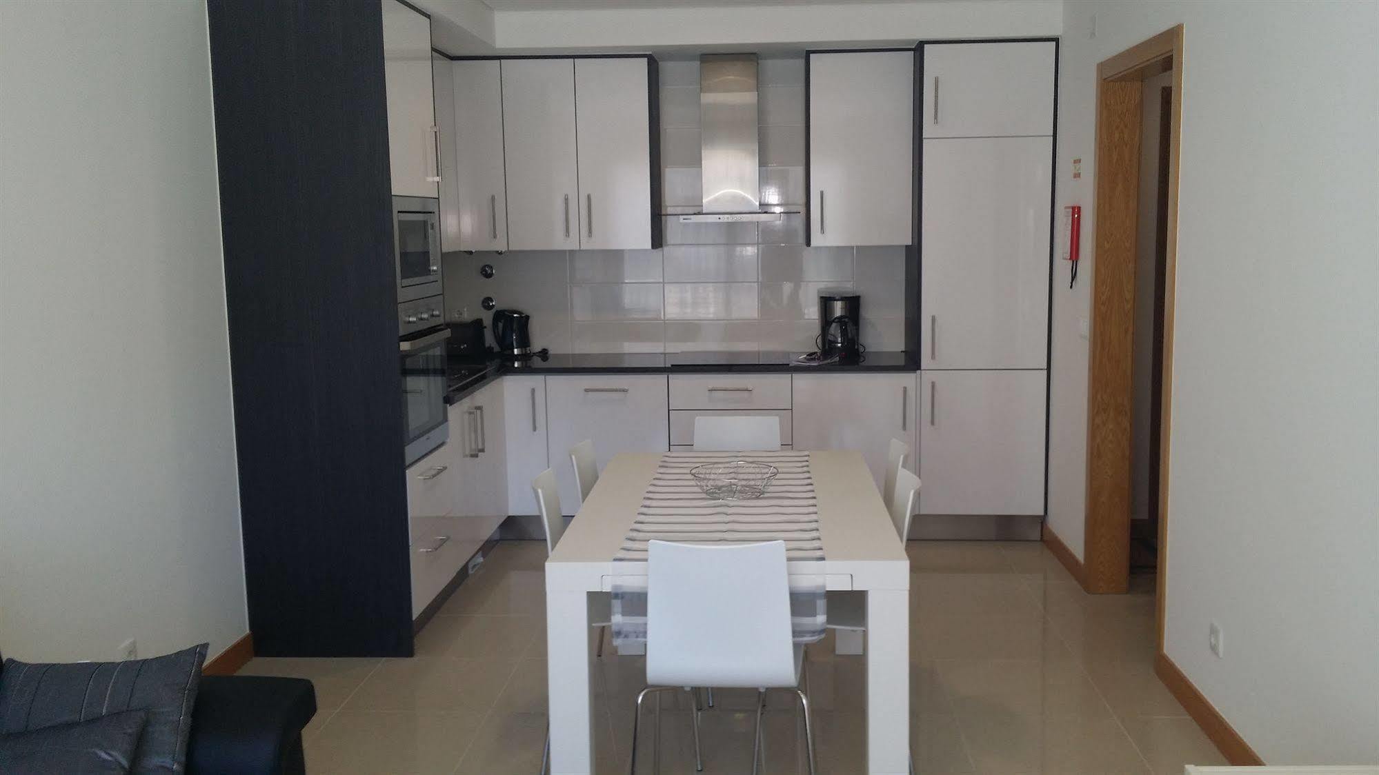Clerigo - By Sch Apartment Сао Мартино до Порто Екстериор снимка